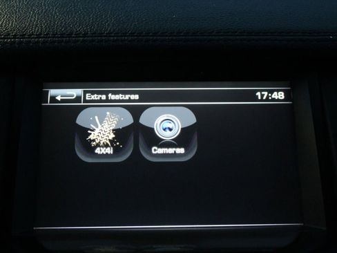 Used 2014 Land Rover LR4 HSE image 30