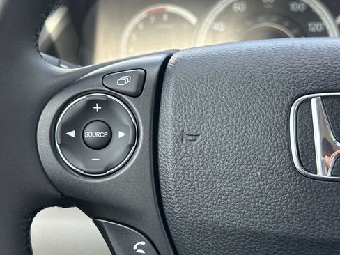 Used 2014 Honda Accord EX-L image 15