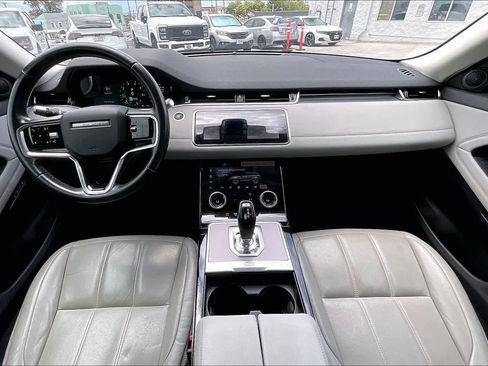 Used 2021 Land Rover Range Rover Evoque SE AWD/4WD image 9