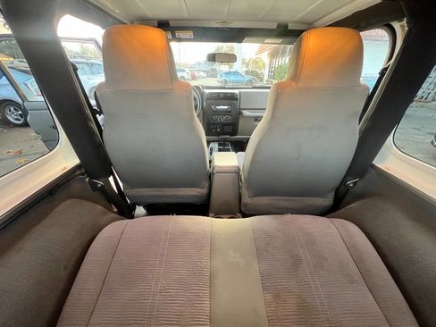 Used 2004 Jeep Wrangler X w/ Full Face Tire & Wheel Group image 12