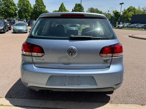 Used 2012 Volkswagen Golf 2-Door FWD image 6