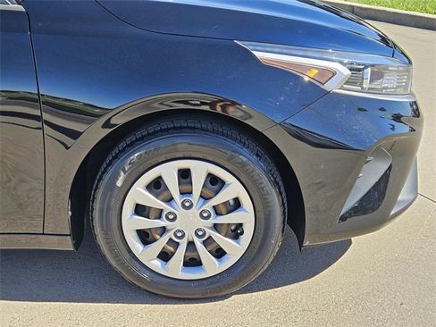 Certified 2023 Kia Forte LX image 6