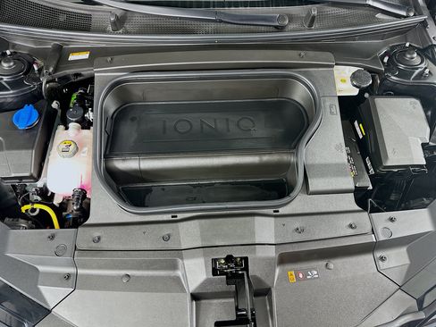 Used 2024 Hyundai Ioniq 6 SEL RWD image 33