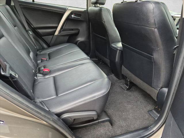 Used 2013 Toyota RAV4 Limited AWD/4WD image 20