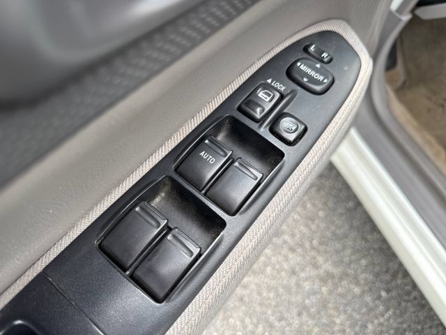 Used 2005 Subaru Forester 2.5XS AWD/4WD image 19