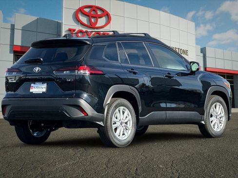 Certified 2026 Toyota Corolla Cross LE w/ Moonroof Package image 3