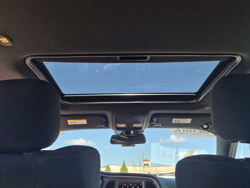 Used 2022 Dodge Challenger GT w/ Blacktop Package image 37