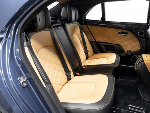 Used 2016 Bentley Mulsanne Speed image 25