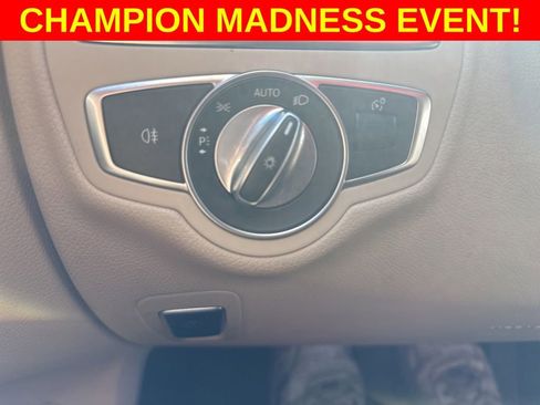 Used 2021 Mercedes-Benz C 300 Sedan w/ Premium Package image 8