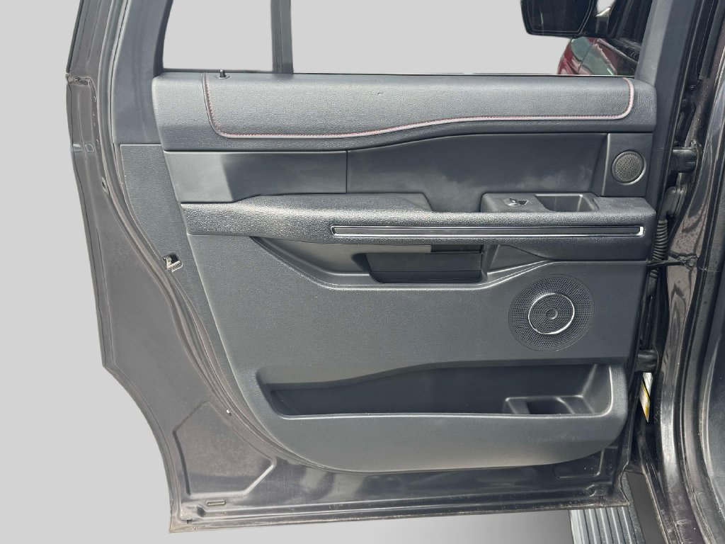 Used 2022 Ford Expedition Max Limited AWD/4WD image 11