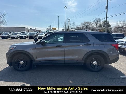 Used 2021 Ford Explorer 4WD Police Interceptor image 4