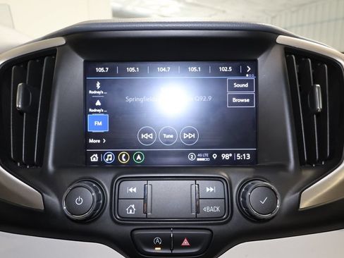 Used 2022 GMC Terrain Denali w/ Denali Premium Package AWD/4WD image 12