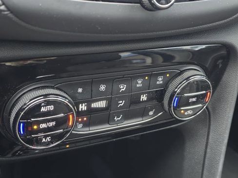 Used 2023 Buick Encore GX Select w/ Sport Touring Package image 23