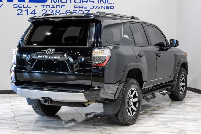 Used 2023 Toyota 4Runner TRD Off-Road Premium w/ Off Road Premium Plus Package AWD/4WD image 11