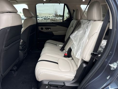 New 2026 Honda Pilot Touring image 24