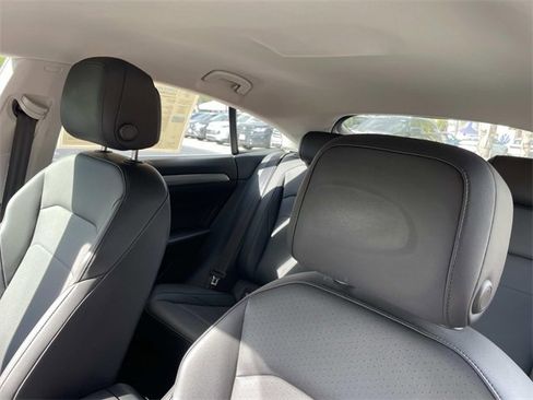 Used 2020 Volkswagen Arteon SE image 22