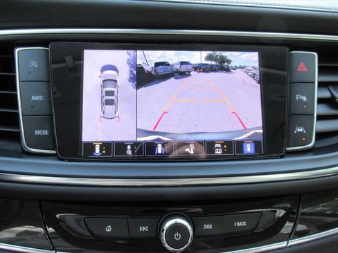 Used 2022 Buick Enclave Premium w/ Surround and Sites Package AWD/4WD image 27