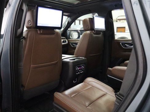 Used 2021 Chevrolet Tahoe High Country RWD image 59