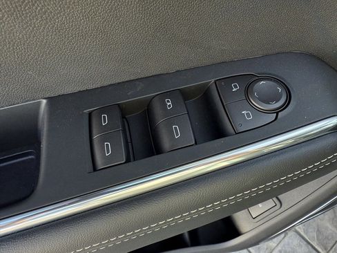 New 2025 GMC Acadia Elevation w/ Elevation Premium Package image 22