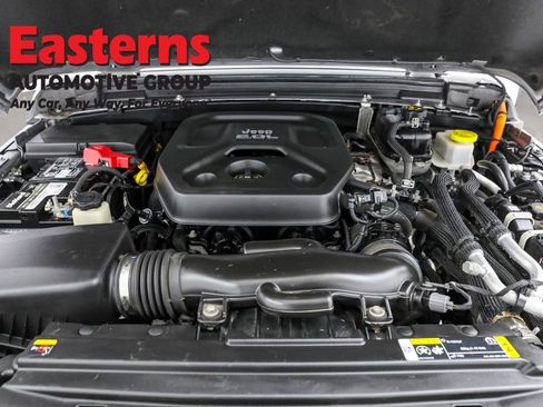 Used 2021 Jeep Wrangler Unlimited Sahara w/ Cold Weather Group image 7