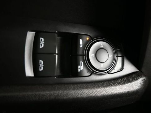 Used 2020 Chevrolet Camaro LT RWD image 27