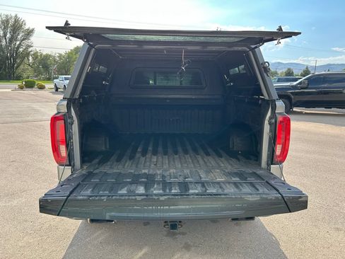 Used 2020 GMC Sierra 1500 AT4 w/ Technology Package AWD/4WD image 7