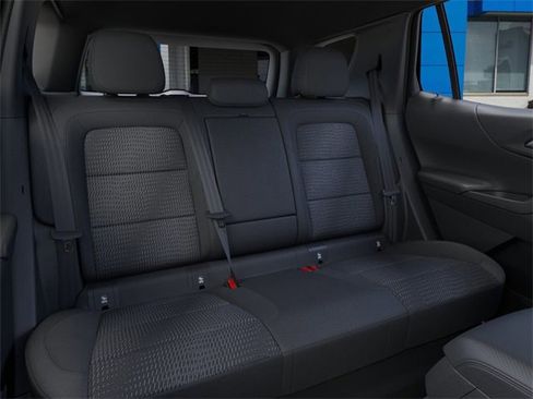New 2026 Chevrolet Equinox LT w/ LPO, Floor Liner Package image 17