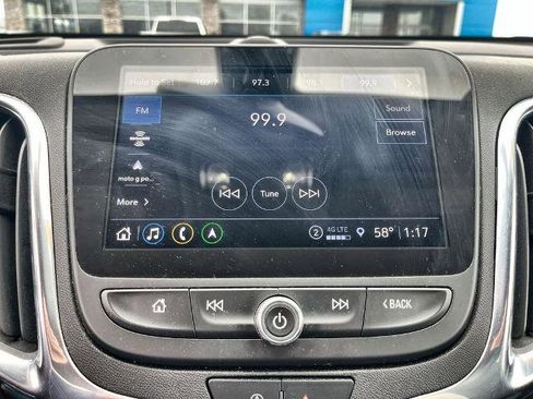 Used 2023 Chevrolet Equinox LT FWD image 13