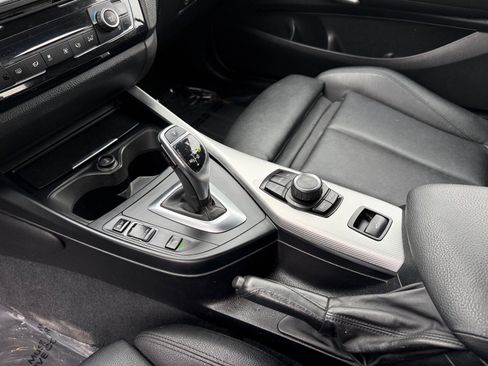 Used 2016 BMW M235i Convertible image 13