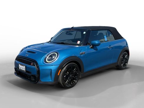 Used 2023 MINI Cooper S FWD image 1