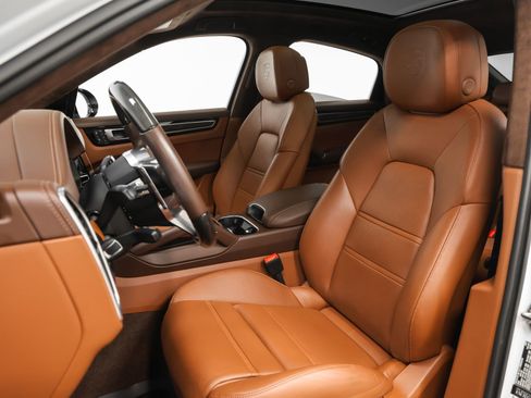 Certified 2023 Porsche Cayenne GTS image 58