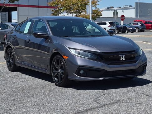 Used 2020 Honda Civic Sport image 3