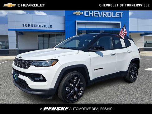 Used 2026 Jeep Compass Limited AWD/4WD image 1