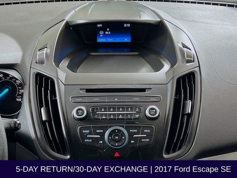 Used 2017 Ford Escape SE w/ SE Cold Weather Package image 17
