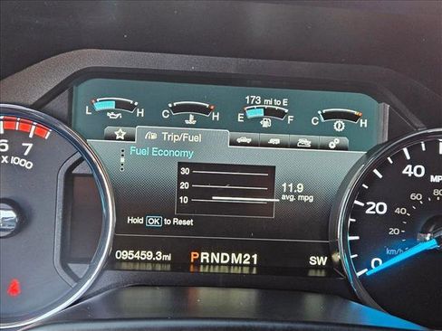 Used 2017 Ford F250 Lariat w/ Lariat Value Package image 15