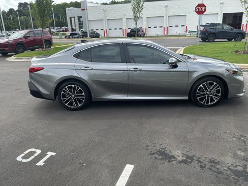 Used 2025 Toyota Camry XLE w/ Premium Plus Package FWD image 11