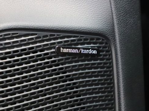 New 2026 Chrysler Pacifica Pinnacle AWD/4WD image 18