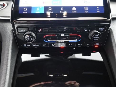 New 2025 Jeep Grand Cherokee L Limited w/ Black Appearance Package image 6