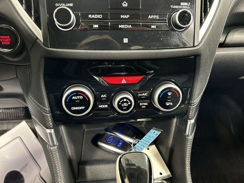 Used 2021 Subaru Forester Touring image 17