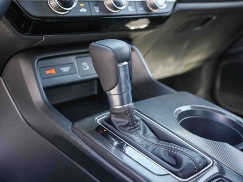 Certified 2025 Honda Civic Sport image 20