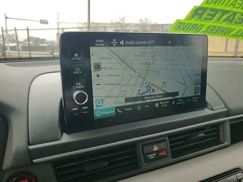 Used 2023 Honda Pilot Touring image 19