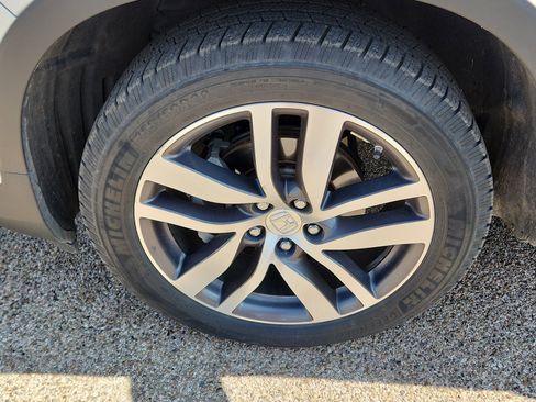 Used 2017 Honda Pilot Elite image 7