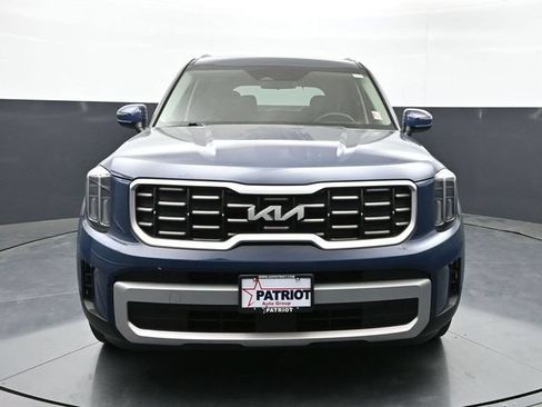 Used 2025 Kia Telluride S FWD image 32