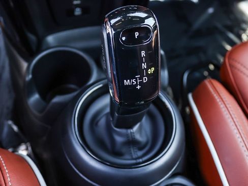 Used 2024 MINI Cooper S FWD image 36