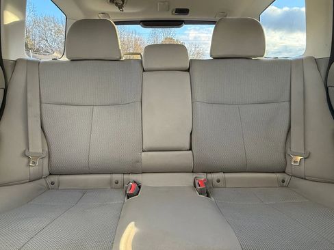 Used 2012 Subaru Forester 2.5X image 22