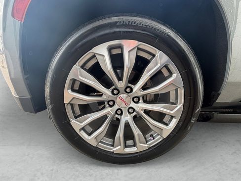 Used 2023 GMC Yukon XL Denali w/ Max Trailering Package image 28