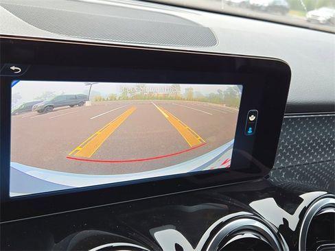 New 2026 Mercedes-Benz GLB 250 4MATIC image 13