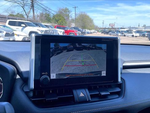 Used 2024 Toyota RAV4 XLE image 26