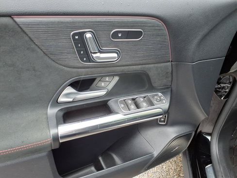 Certified 2021 Mercedes-Benz GLA 35 AMG 4MATIC image 14