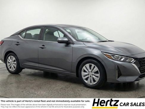 Used 2025 Nissan Sentra S FWD image 1